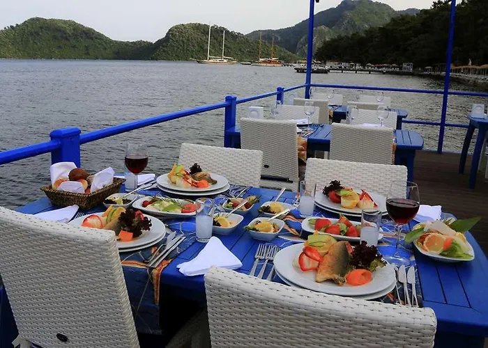 Hotell Labranda Mares *