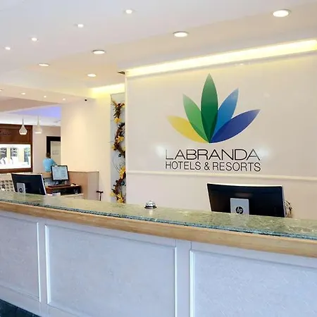 Hotel Labranda Mares *