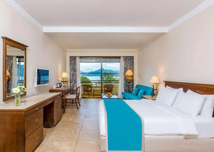 ホテル Labranda Mares *