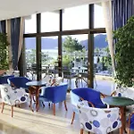 Hotel Labranda Mares *